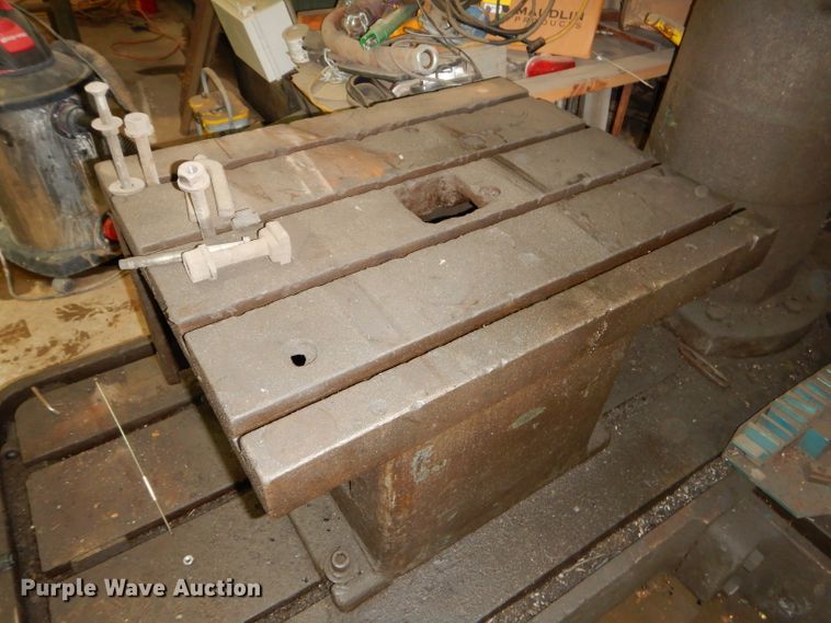 image for item GN9390 Carlton drill press