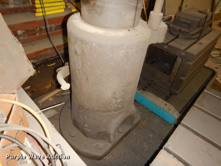 image for item GN9390 Carlton drill press