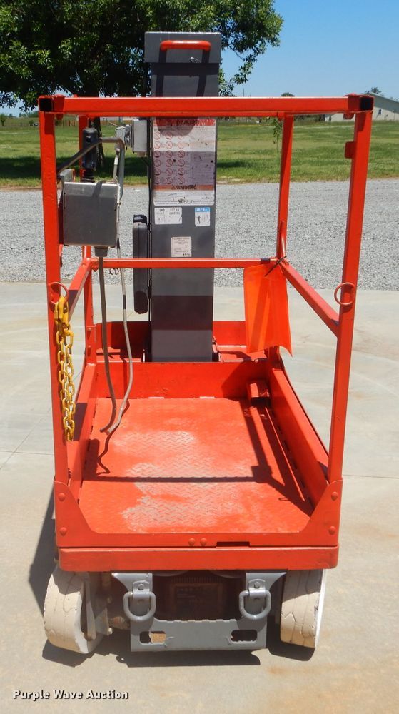 image for item GN9398 Skyjack  vertical lift