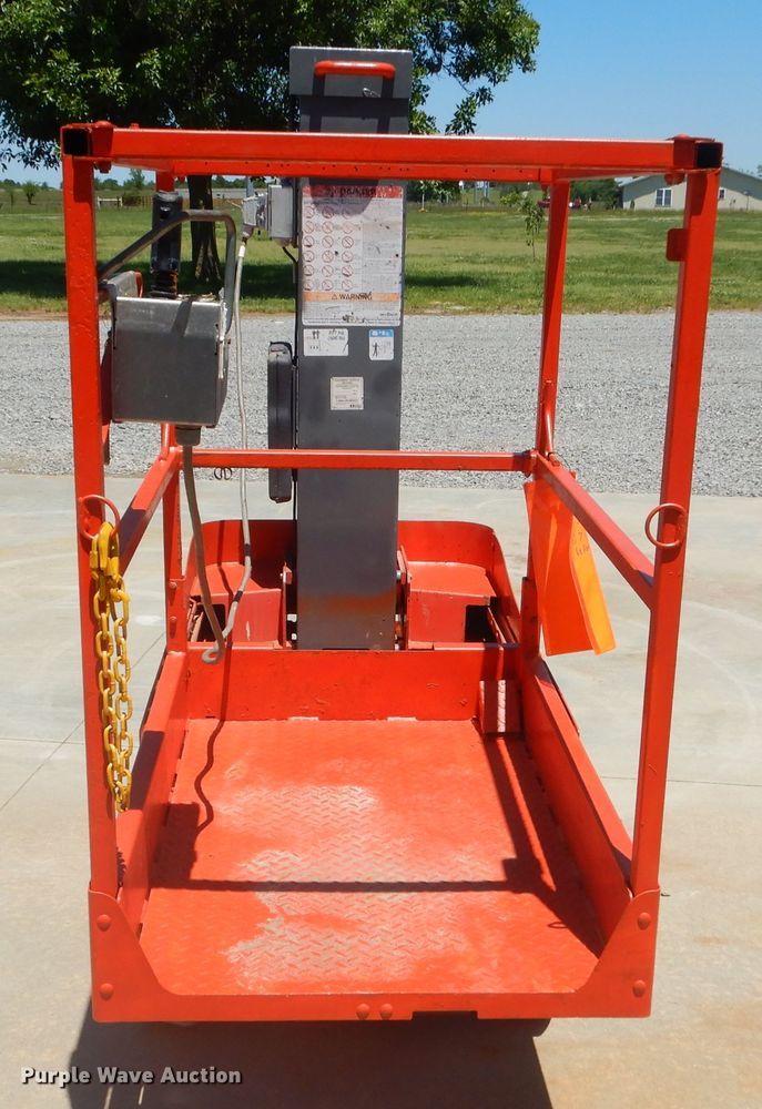 image for item GN9398 Skyjack  vertical lift