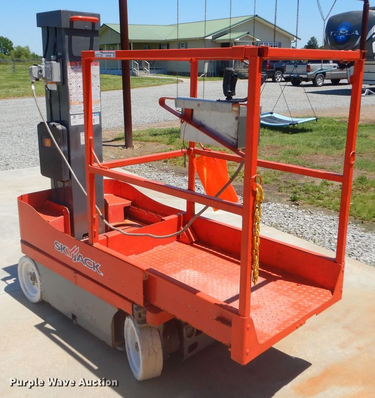 image for item GN9398 Skyjack  vertical lift