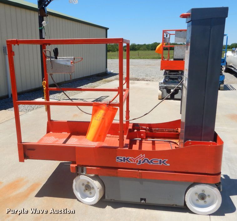 image for item GN9398 Skyjack  vertical lift