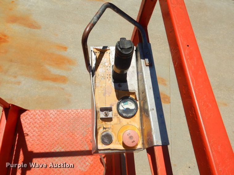 image for item GN9398 Skyjack  vertical lift