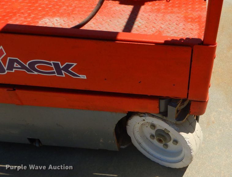image for item GN9398 Skyjack  vertical lift