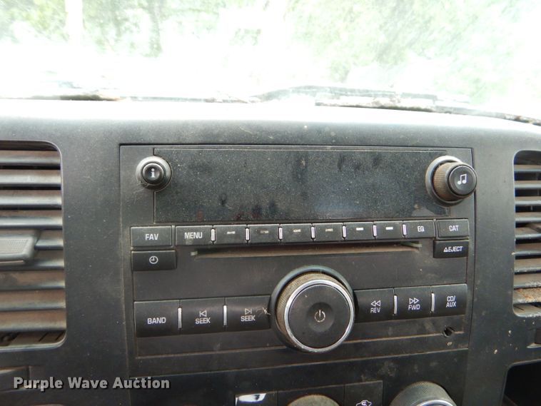 image for item GN9399 2007 Chevrolet Silverado 2500HD  Ext. Cab pickup truck