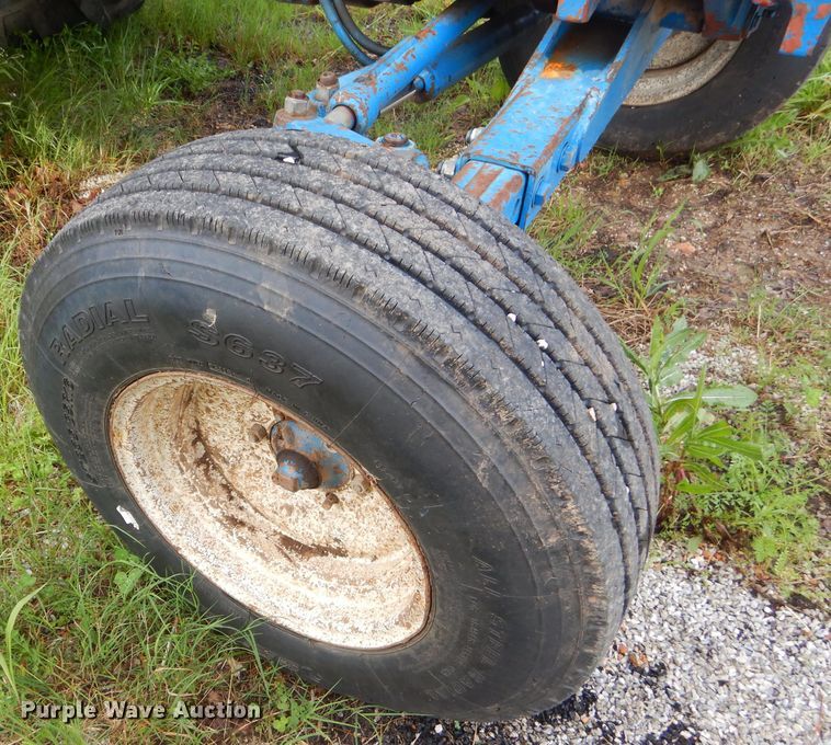 image for item GN9419 1992 Ford 6640  tractor