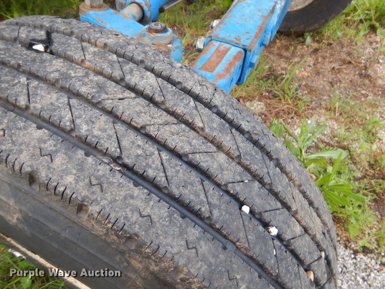 image for item GN9419 1992 Ford 6640  tractor