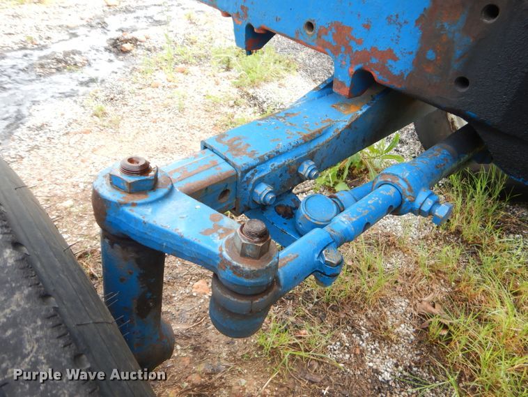 image for item GN9419 1992 Ford 6640  tractor