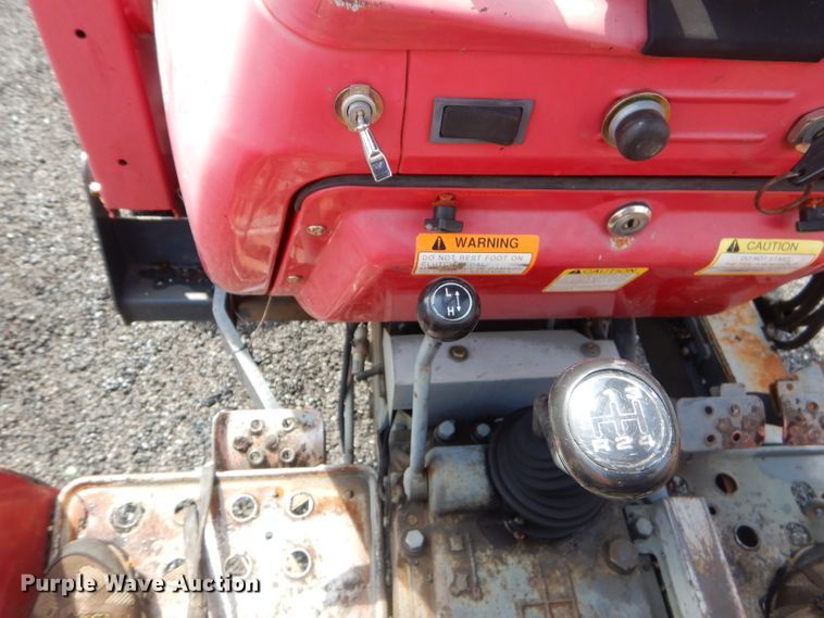 image for item GN9420 Mahindra 6000DI  tractor