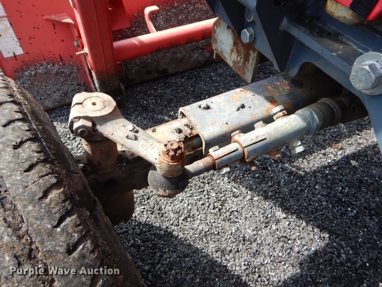 image for item GN9420 Mahindra 6000DI  tractor