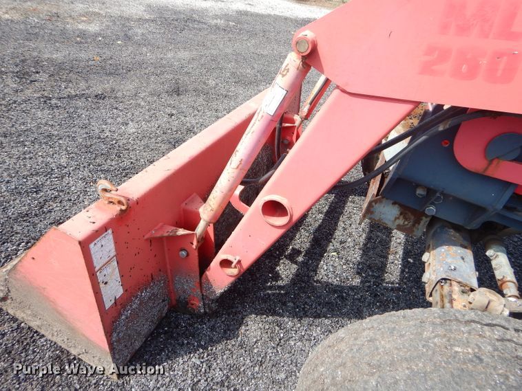 image for item GN9420 Mahindra 6000DI  tractor