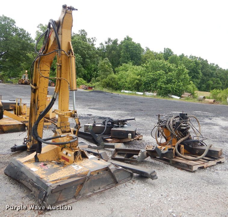 image for item GN9421 Tiger boom mower