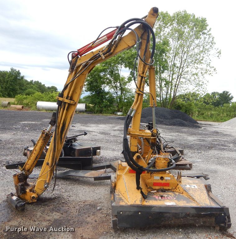 image for item GN9421 Tiger boom mower