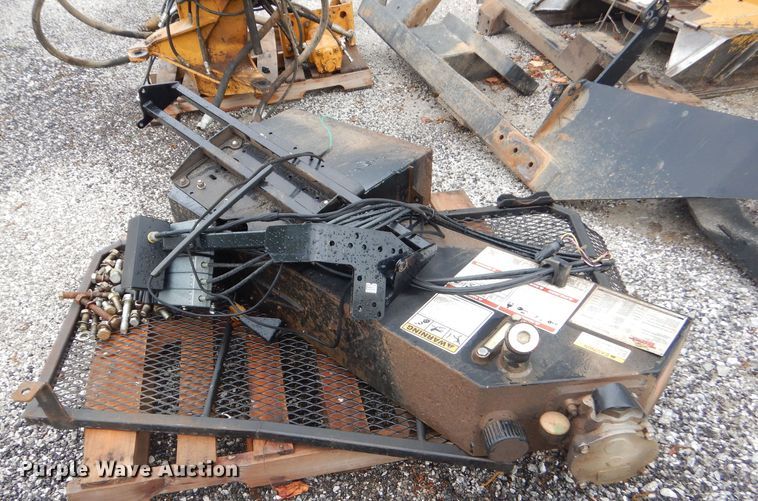 image for item GN9421 Tiger boom mower