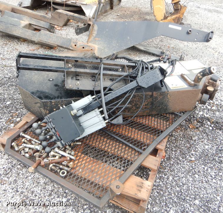 image for item GN9421 Tiger boom mower