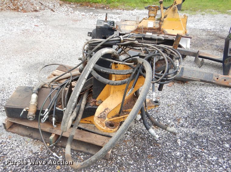 image for item GN9421 Tiger boom mower