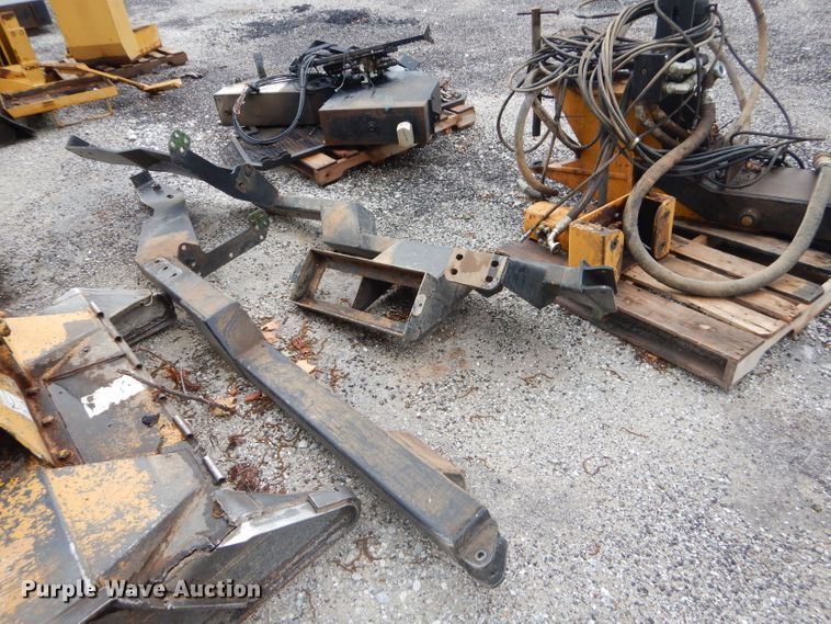 image for item GN9421 Tiger boom mower