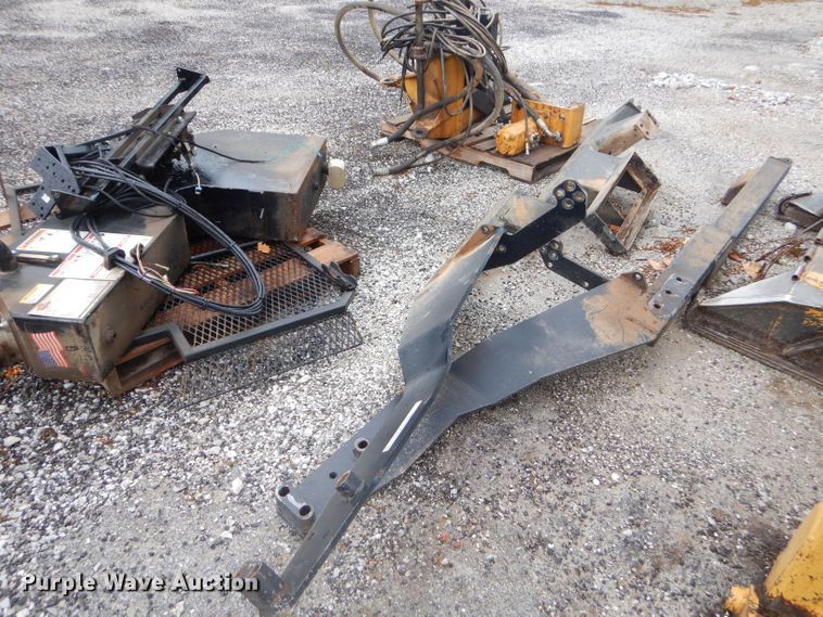 image for item GN9421 Tiger boom mower