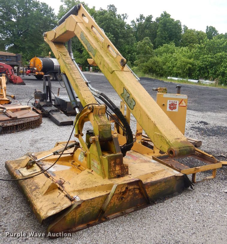 image for item GN9422 Tiger Bengal MB boom mower