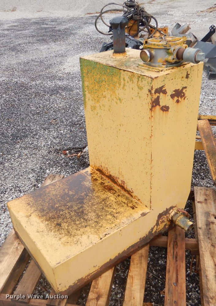 image for item GN9422 Tiger Bengal MB boom mower