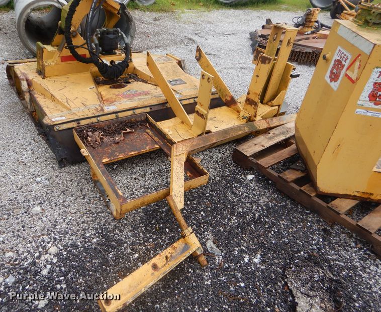 image for item GN9422 Tiger Bengal MB boom mower