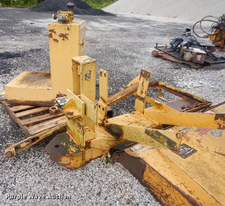 image for item GN9422 Tiger Bengal MB boom mower