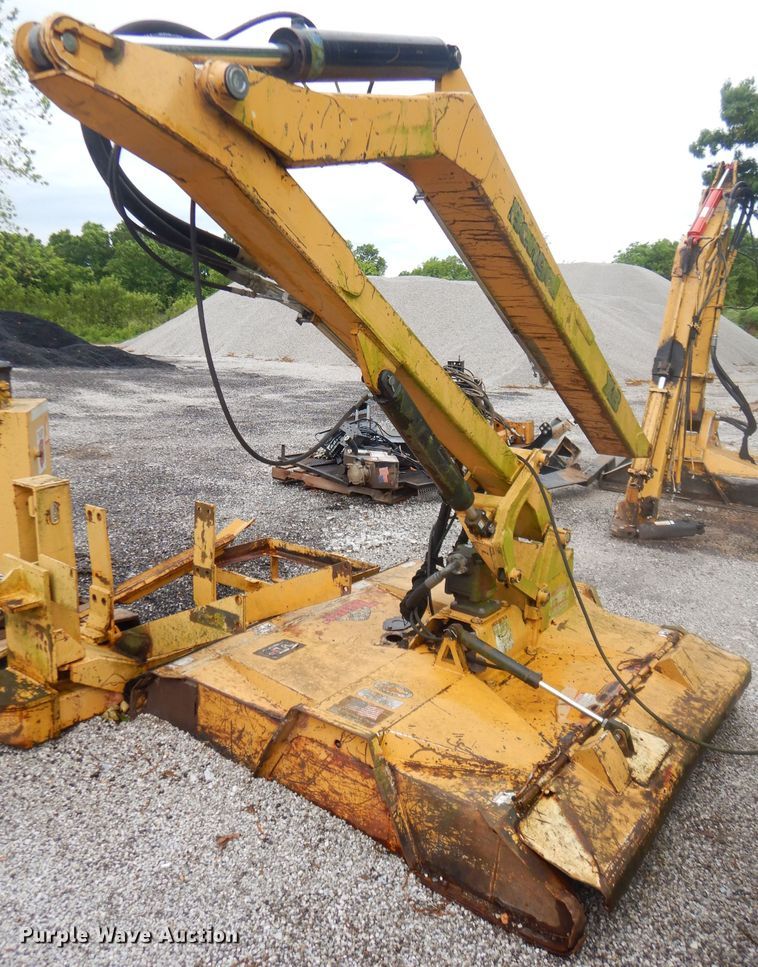 image for item GN9422 Tiger Bengal MB boom mower