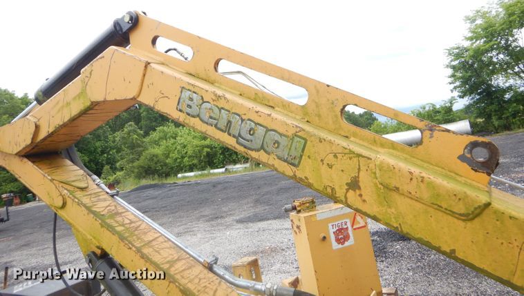 image for item GN9422 Tiger Bengal MB boom mower