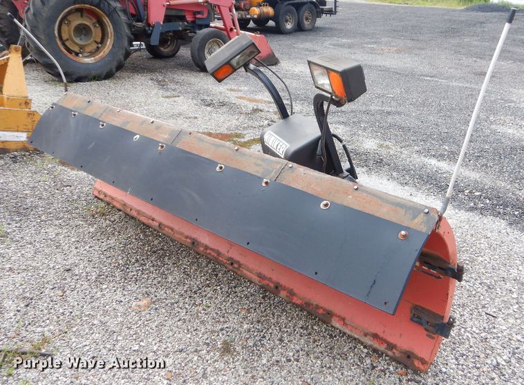 image for item GN9425 Hiniker snow plow