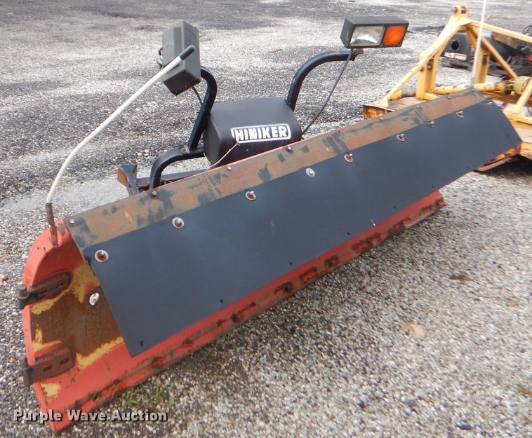 image for item GN9425 Hiniker snow plow