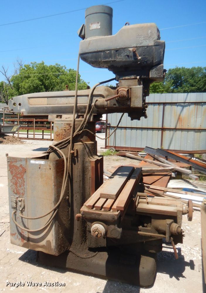 image for item GN9430 Bridgeport Series II milling machine