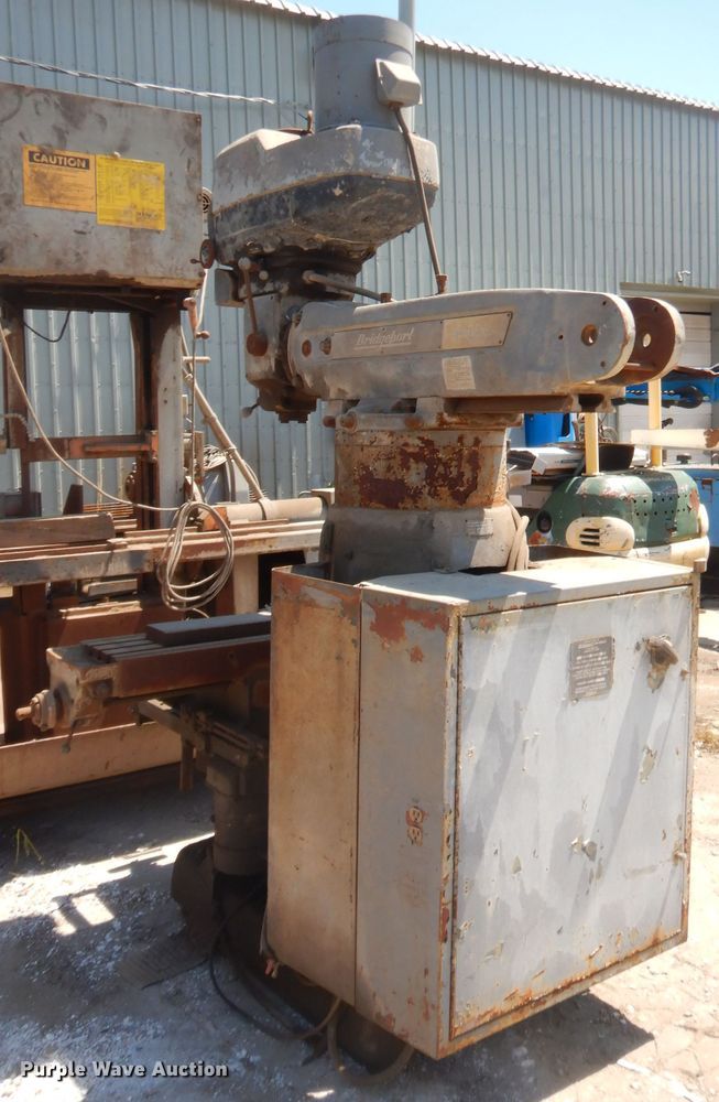 image for item GN9430 Bridgeport Series II milling machine