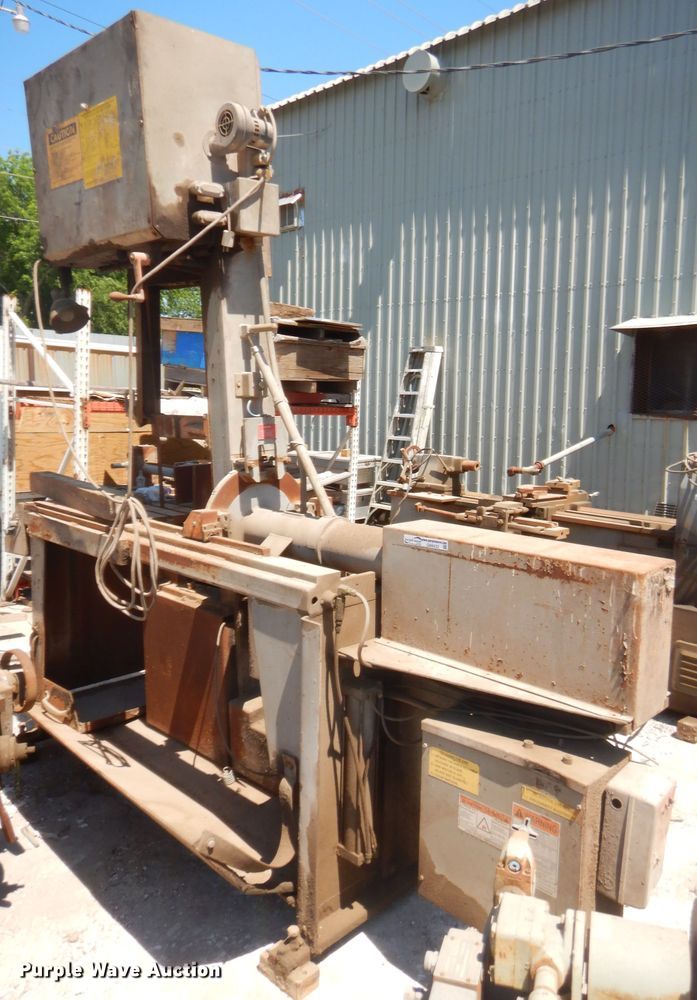 image for item GN9432 HEM V125M band saw