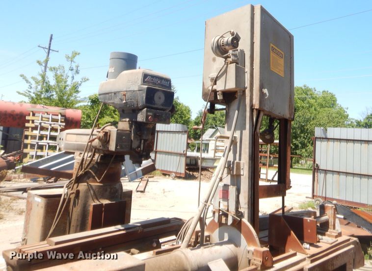 image for item GN9432 HEM V125M band saw