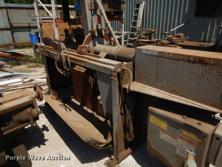 image for item GN9432 HEM V125M band saw