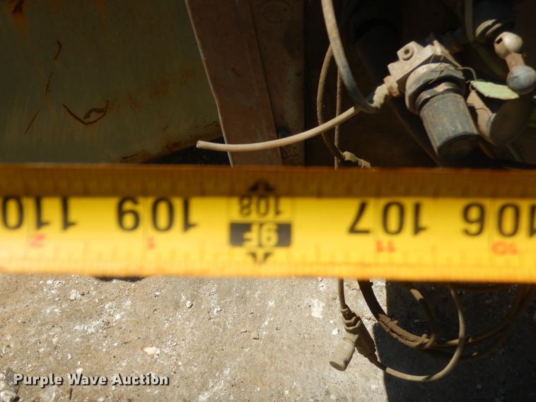 image for item GN9432 HEM V125M band saw