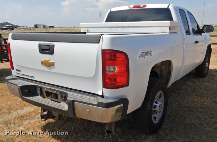 image for item GN9898 2012 Chevrolet Silverado 2500HD  Ext. Cab pickup truck