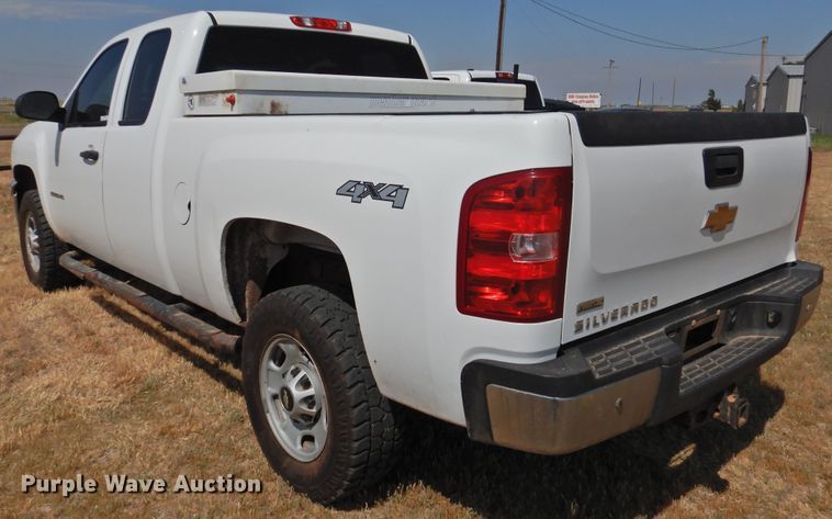 image for item GN9898 2012 Chevrolet Silverado 2500HD  Ext. Cab pickup truck
