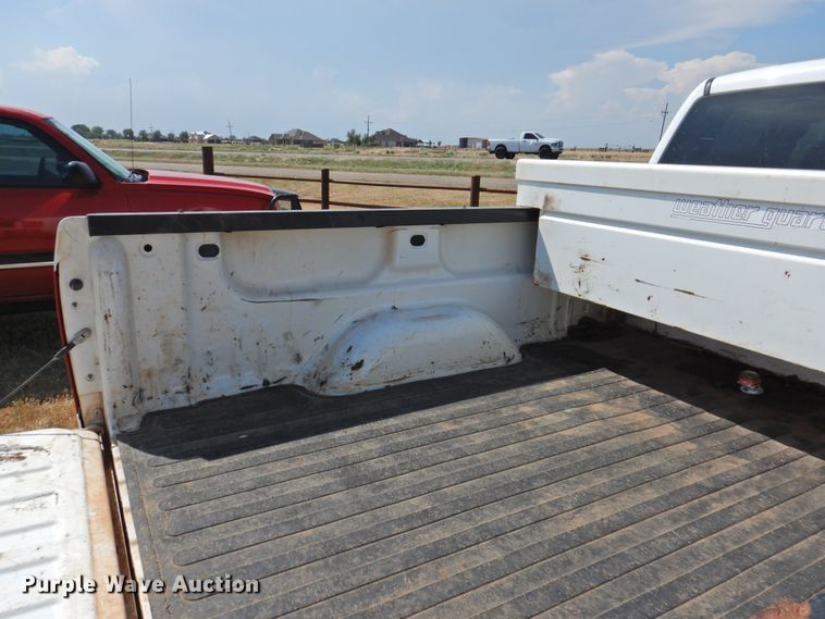 image for item GN9898 2012 Chevrolet Silverado 2500HD  Ext. Cab pickup truck