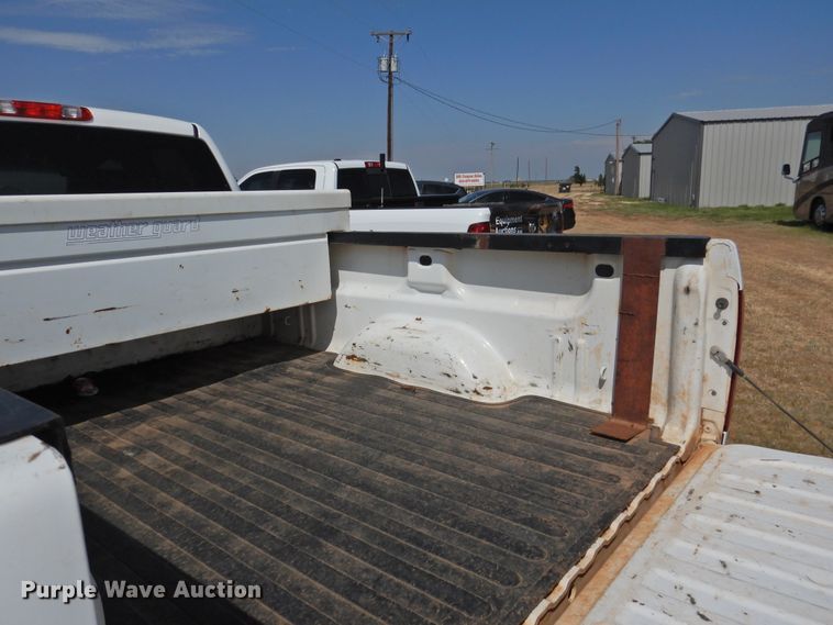 image for item GN9898 2012 Chevrolet Silverado 2500HD  Ext. Cab pickup truck