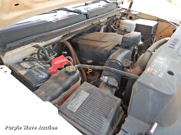 image for item GN9898 2012 Chevrolet Silverado 2500HD  Ext. Cab pickup truck