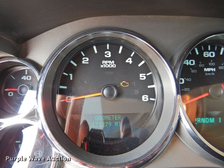 image for item GN9898 2012 Chevrolet Silverado 2500HD  Ext. Cab pickup truck