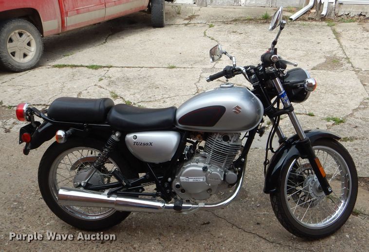 image for item GO9674 2013 Suzuki TU250X motorcycle