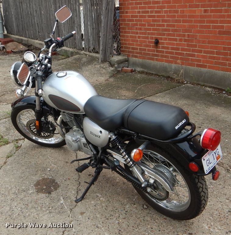 image for item GO9674 2013 Suzuki TU250X motorcycle