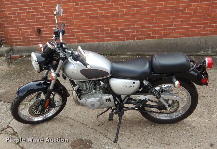 image for item GO9674 2013 Suzuki TU250X motorcycle