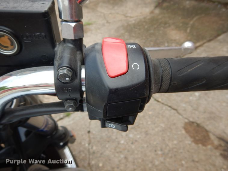 image for item GO9674 2013 Suzuki TU250X motorcycle