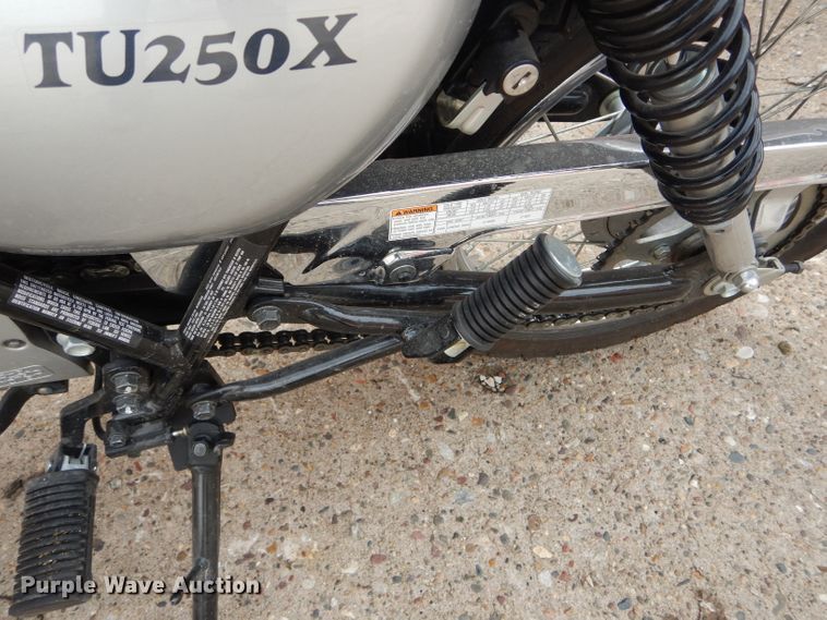 image for item GO9674 2013 Suzuki TU250X motorcycle