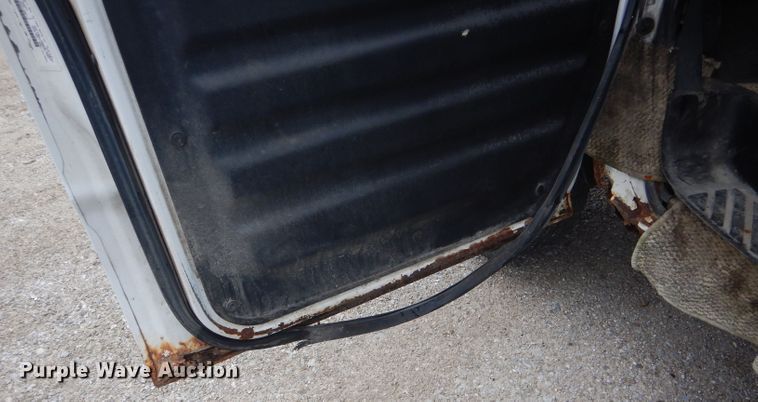 image for item GO9693 1995 Ford Econoline E350  box truck