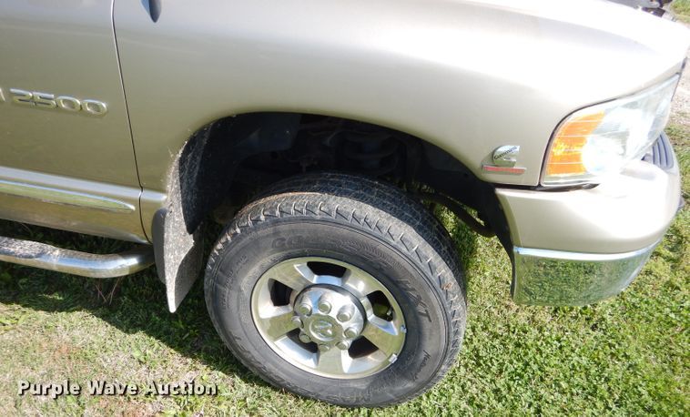 image for item GP9139 2005 Dodge Ram 2500  Quad Cab pickup truck