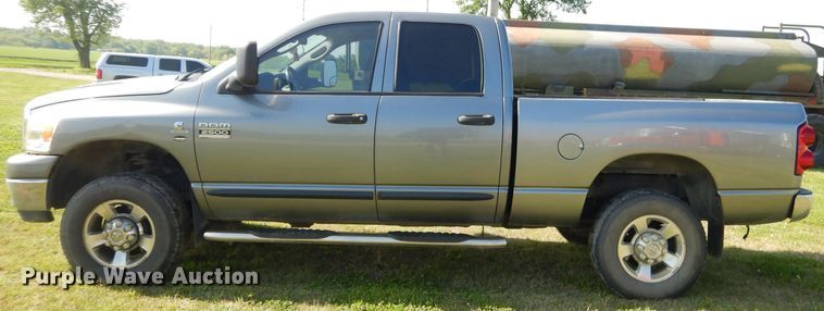 image for item GP9140 2007 Dodge Ram 2500  Quad Cab pickup truck